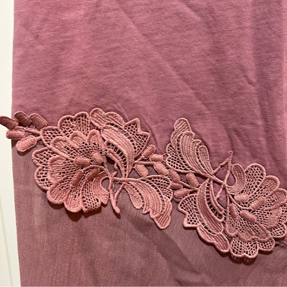 Anthropologie NWT women’s size S Dusty Rose Floral Tunic short sleeve top. - Picture 6 of 14